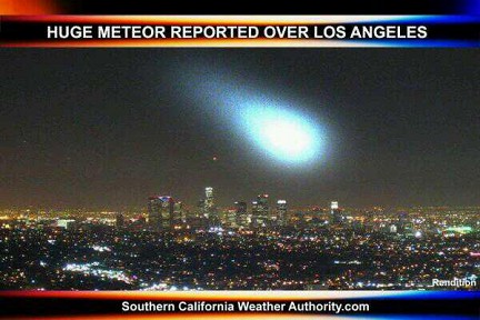 Очевидцы сообщили о метеорите над Лос-Анджелесом